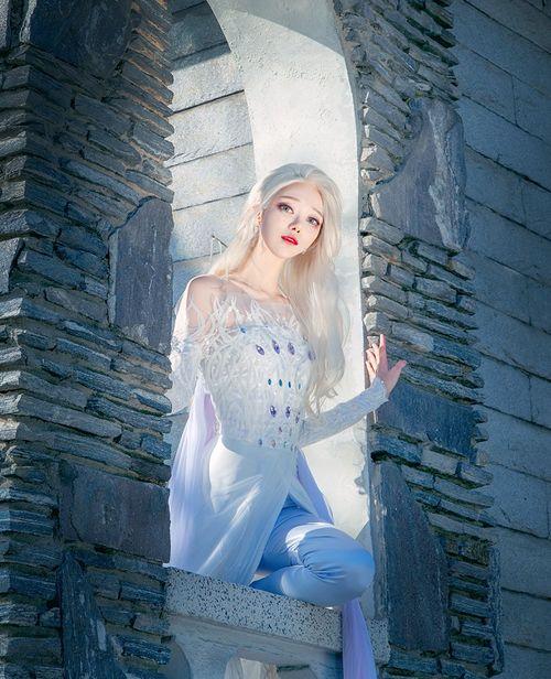 网红冰雪奇缘头像女,冬日里的梦幻精灵