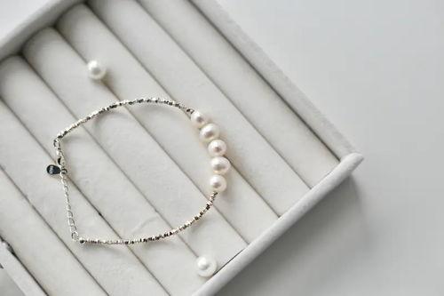 头条里的手链,揭秘头条手链的独特魅力