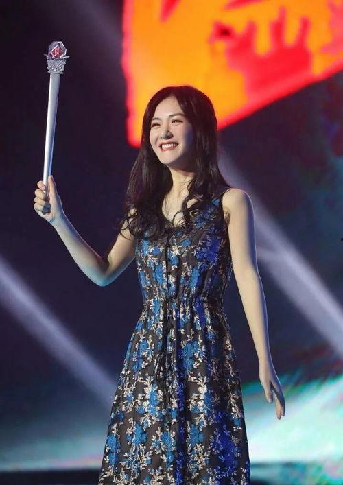 头条盛典颁奖典礼谢娜