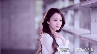 娱乐吃瓜女艺人唱歌,惊艳亮相引热议